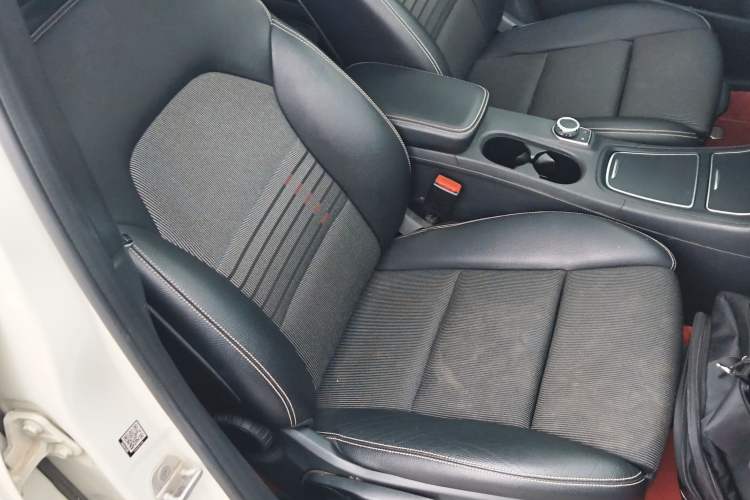 Used Mercedes-Benz B-Class 2015 B 200 Sport Edition
