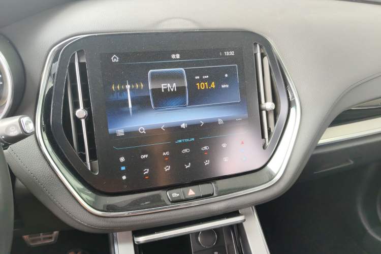 Used JETOUR X70 2020 1.5T DCT YueXing Edition 5 Seats