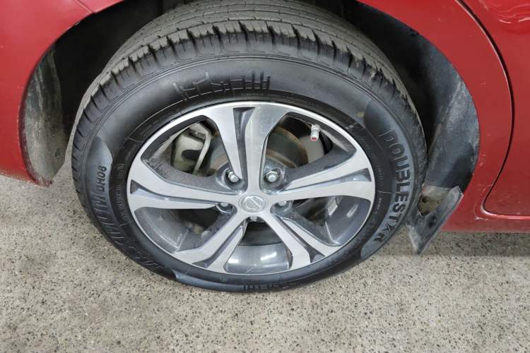 Used Nissan Tiida 2016 1.6L CVT Smart Drive Edition Exterior 5