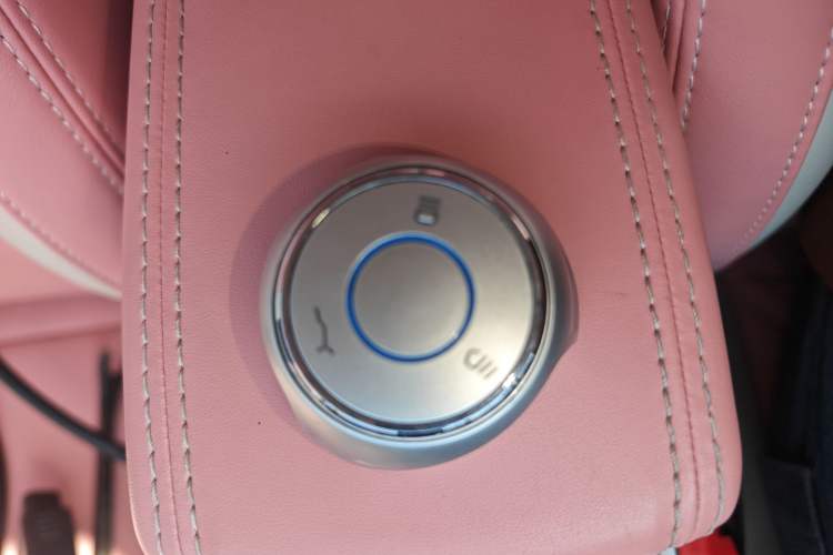 Used NETA V 2022 Chao 400 Lite Pink Custom Edition