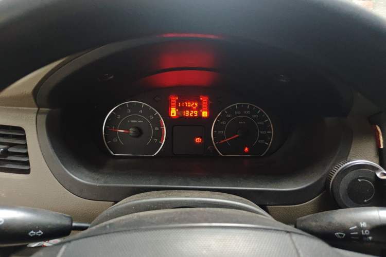 Used Wuling Rongguang V 2016 1.5L Practical Version Instrument Cluster