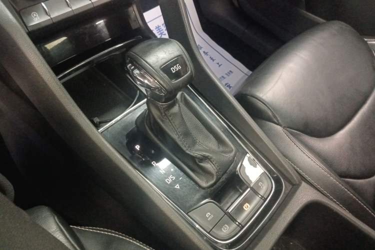 Used Skoda Kodiaq 2018 Facelifted TSI330 5-Seater Two-Wheel-Drive Luxury Enjoyment Edition
