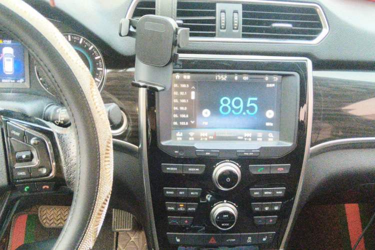 Used Haval H2 2016 Red-Label 1.5T Automatic Two-Wheel Drive Luxury Model