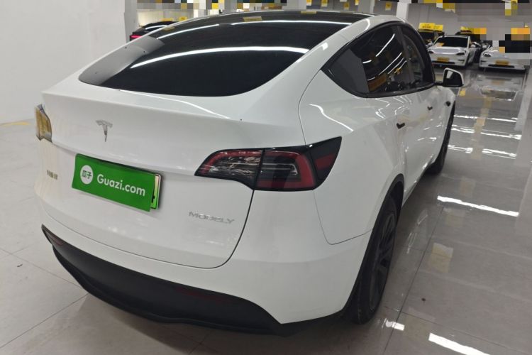 Used Tesla Model Y 2024 Rear-Wheel-Drive Version Rear Right 45 Deg