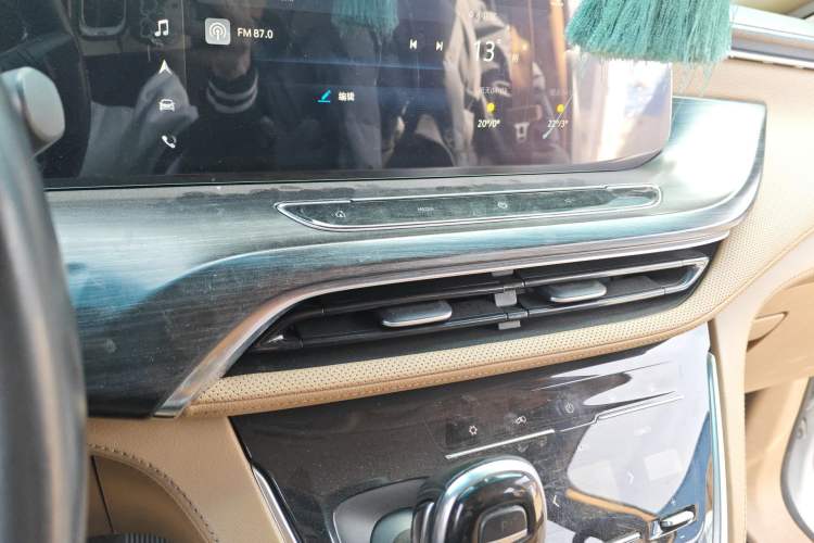 Used Buick GL8 2020 ES Land Cruiser 653T Luxury Edition