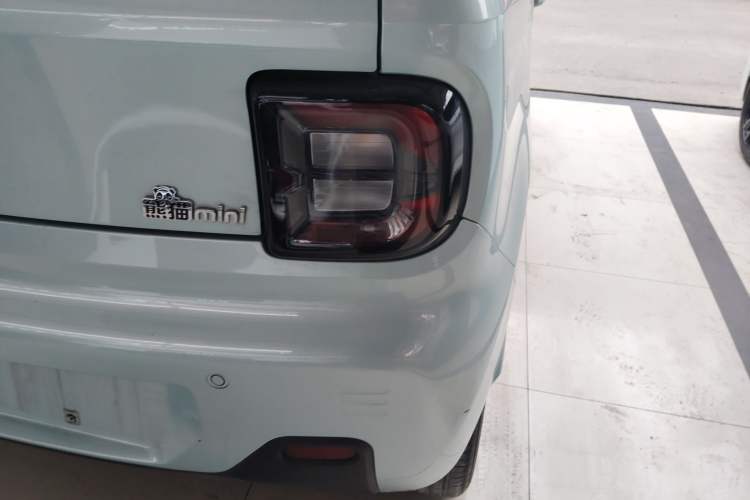 Used Geely Galaxy Panda 2023 Panda Mini 200km Endurance Bear