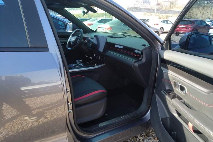 Used JETOUR Dashing 2023 1.5T DCT Starry PRO+
