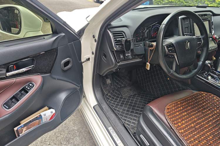 Used Toyota Crown 2018 2.0T Elite Edition
