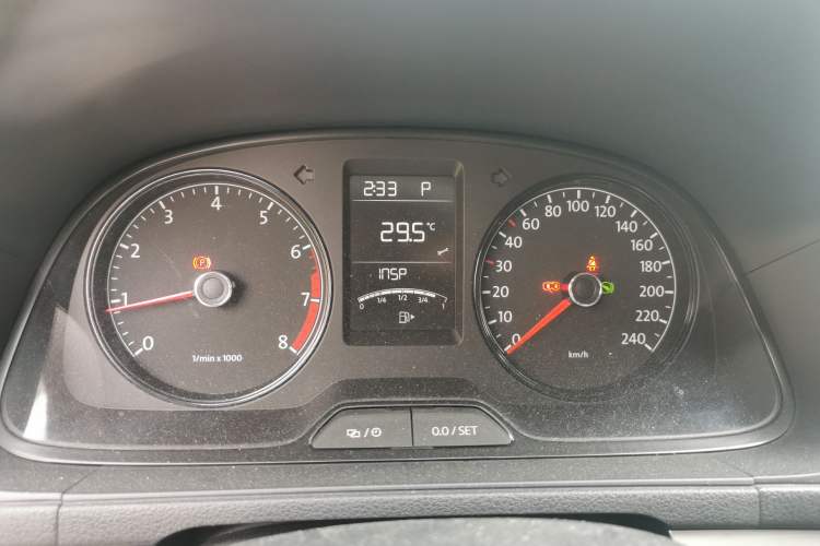 Used Volkswagen Lavida 2013 Revised Classic 1.6L Automatic Fashion Edition