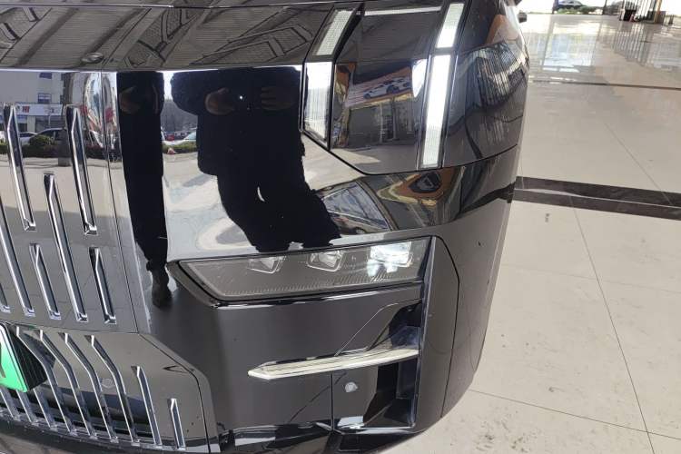 Used Zeekr 009 2022 WE Edition
