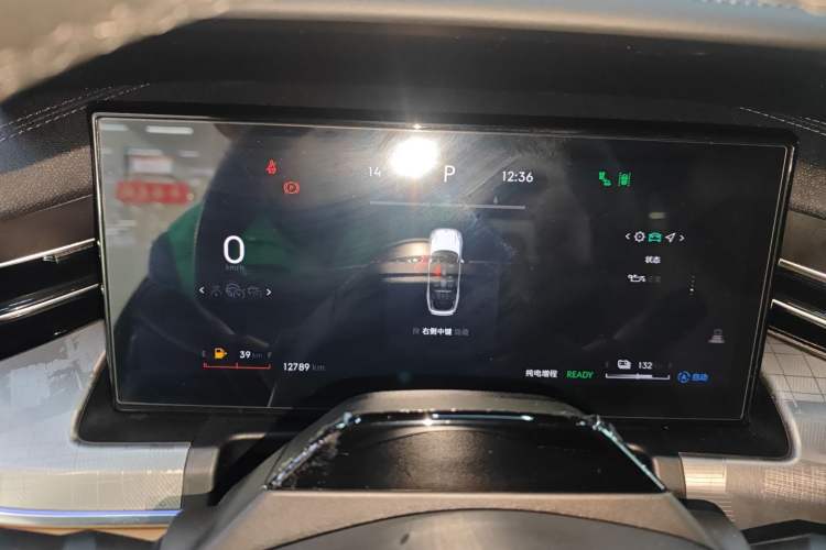 Used Lynk & Co 09 EM-P 2025 2.0TD EM-P Four-Wheel Drive Max Five Seats
