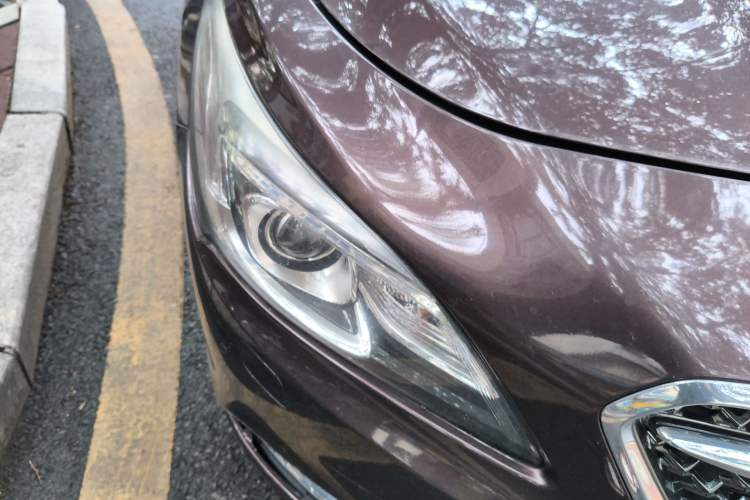 Used Buick LaCrosse 2016 20T Elite Edition Right Front Headlight