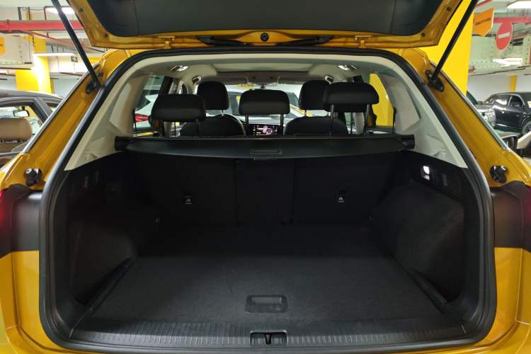 Used Volkswagen Tayron 2019 330TSI Two-Wheel-Drive Luxury Plus China VI Standard