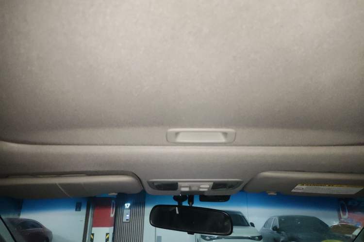 Used Honda Crider 2016 1.8L CVT Leading Edition