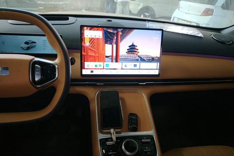 Used Geely Galaxy Galaxy Xingjian 7 EM-i 2025 120km Flagship Edition
