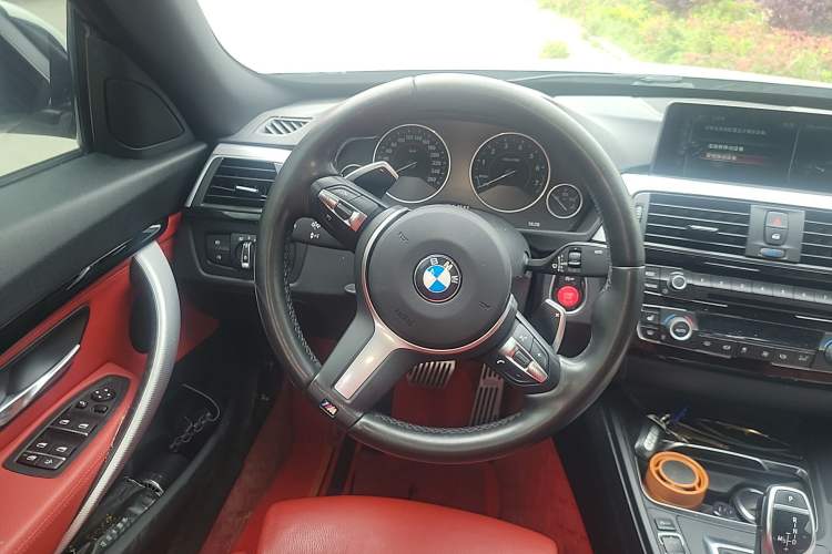 Used BMW 3 Series GT 2017 330i xDrive M Sport
