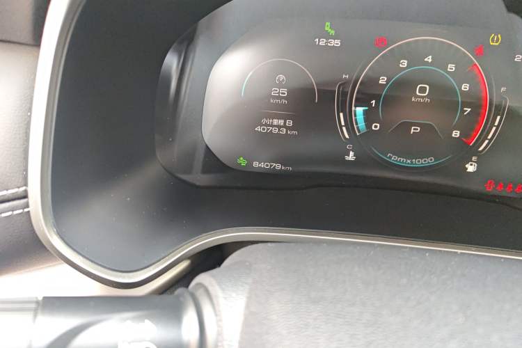 Used Wey VV6 2021 2.0T Two-Wheel Drive Smart Plus