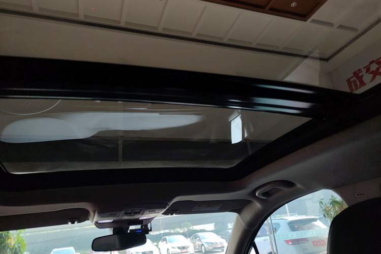 Used Buick Envision 2019 20T Two-Wheel Drive Leading Version China V Standard Headliner