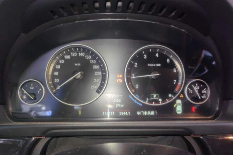 Used BMW 5 Series 2014 520Li Elegant Model Instrument Cluster