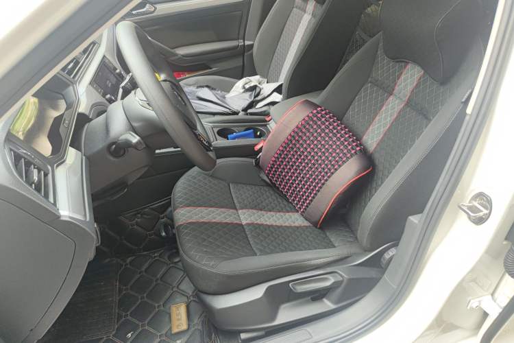 Used Volkswagen Lamando 2019 230TSI DSG Fashion Edition China VI
