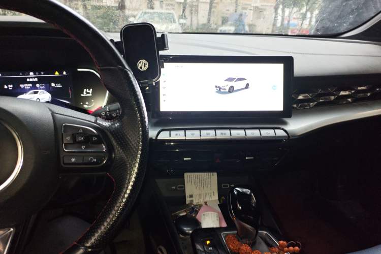 Used MG 5 2022 180 DVVT CVT Youth Flagship Edition