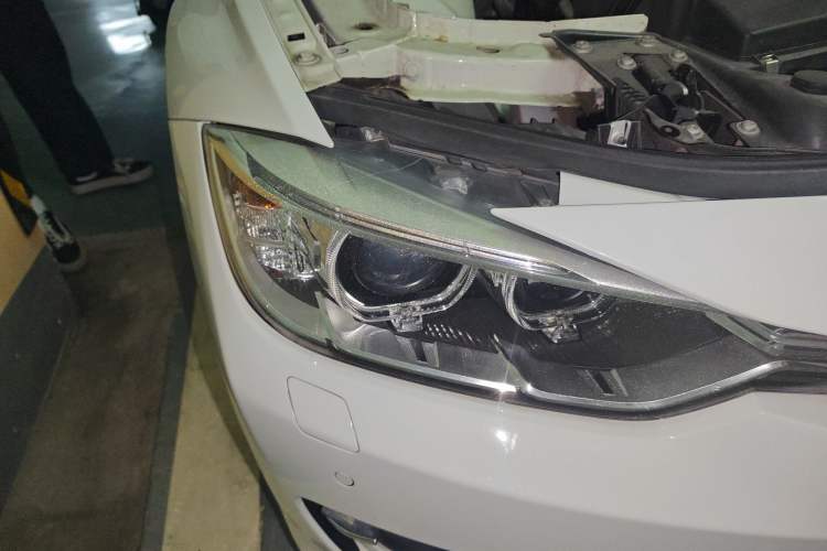 Used BMW 3 Series 2014 320Li Fashion Model
