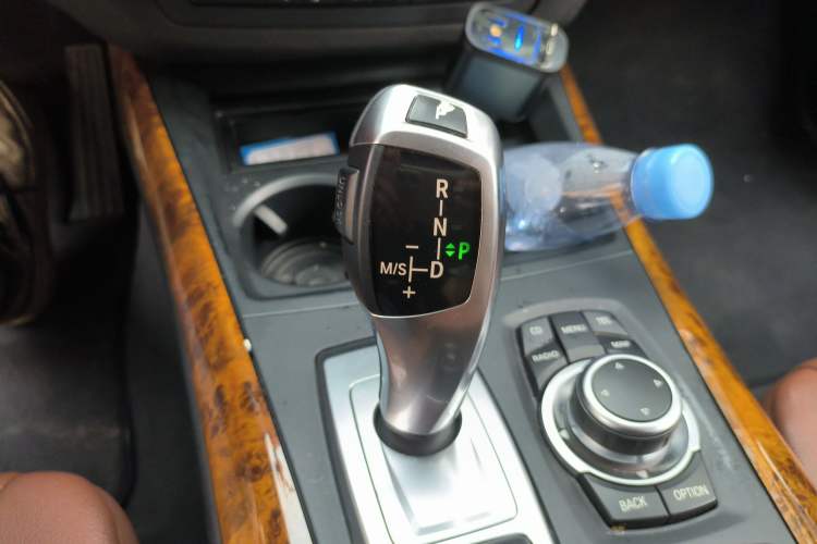 Used BMW X5 2011 xDrive35i Luxury Model Gear Lever