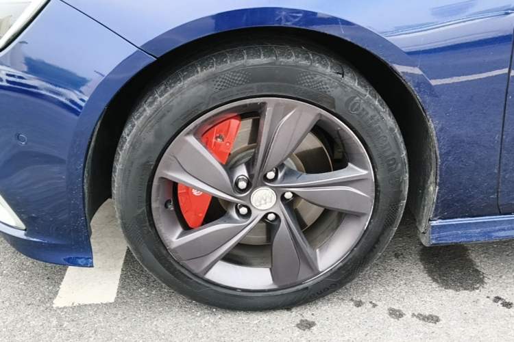 Used Buick Regal 2019 GS 28T Prestige Model China VI Standard Left Front Wheel Hub