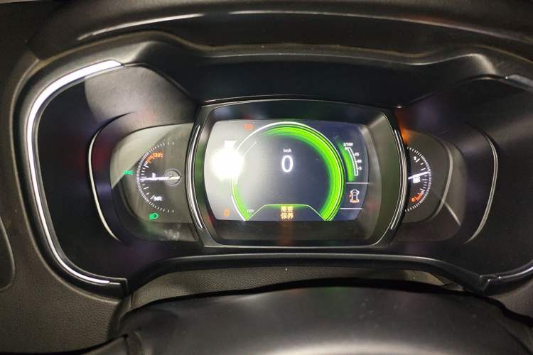 Used Renault Koleos 2017 2.0L Two-Wheel-Drive Leading Edition
