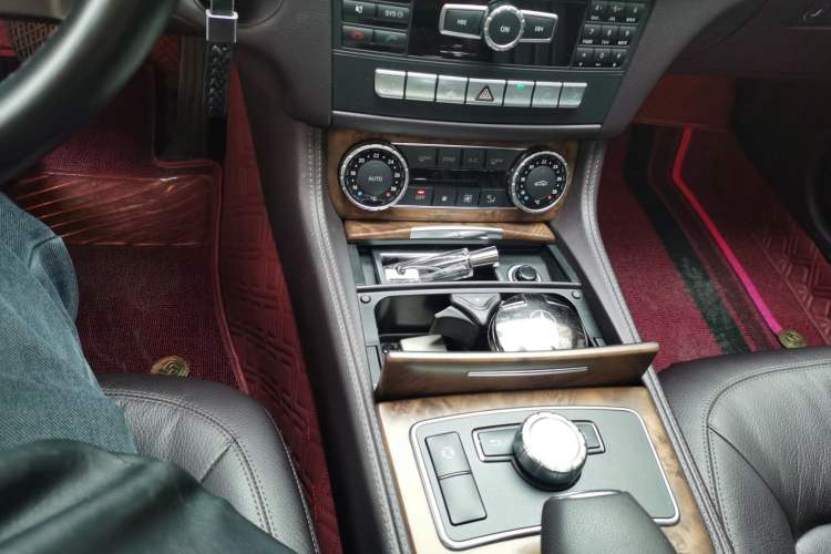 Used Mercedes-Benz CLS 2012 CLS 300 CGI Gear Lever