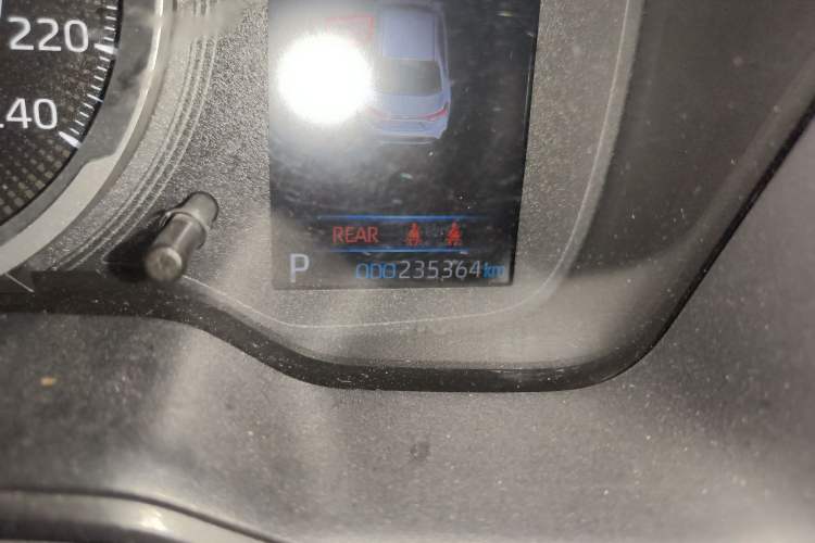 Used Toyota Levin 2021 185T CVT Tech Edition Odometer Close Up