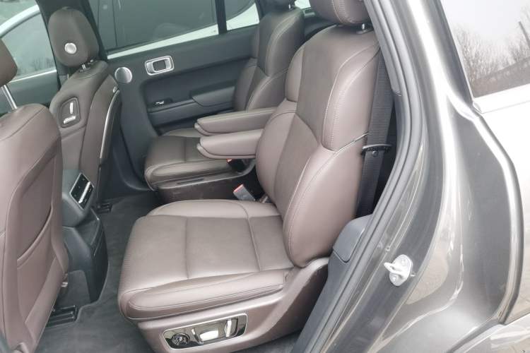 Used Li Auto L8 2023 Pro Model