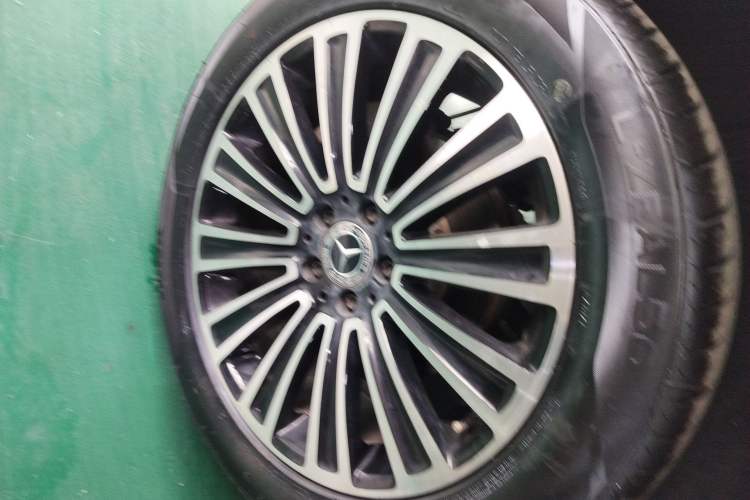 Used Mercedes-Benz GLC 2019 GLC 260 4MATIC Dynamic Edition Right Rear Wheel Hub