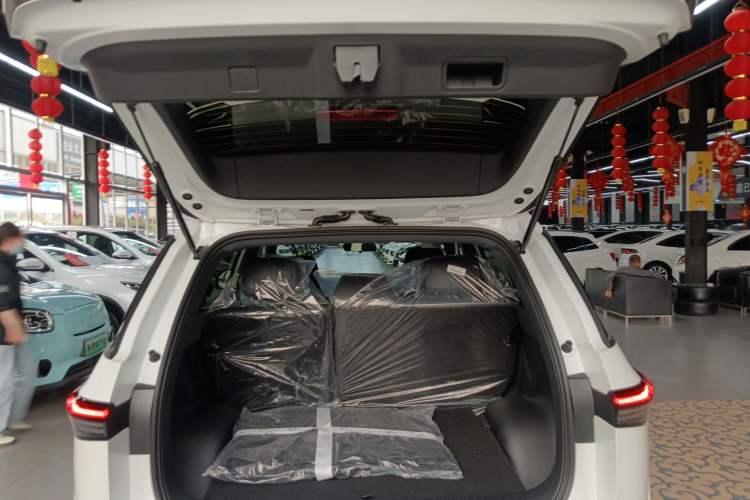 Used Toyota BZ 3X 2025 520 Pro Trunk