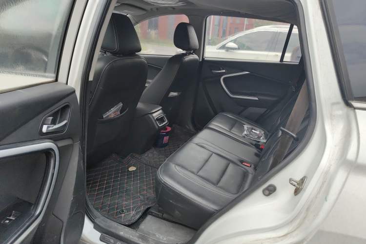 Used HYOSOW S6 2016 1.5T Manual Leading Model Left Rear Seat