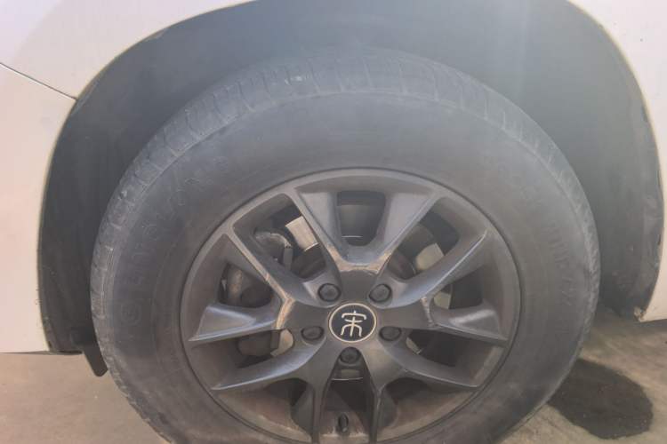 Used BYD Song 2020 Classic Edition 1.5T Automatic Elite Model Exterior 4