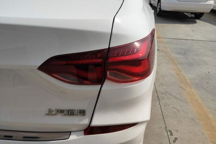 Used Chevrolet Monza 2019 320T Manual Xinxin Edition China VI
