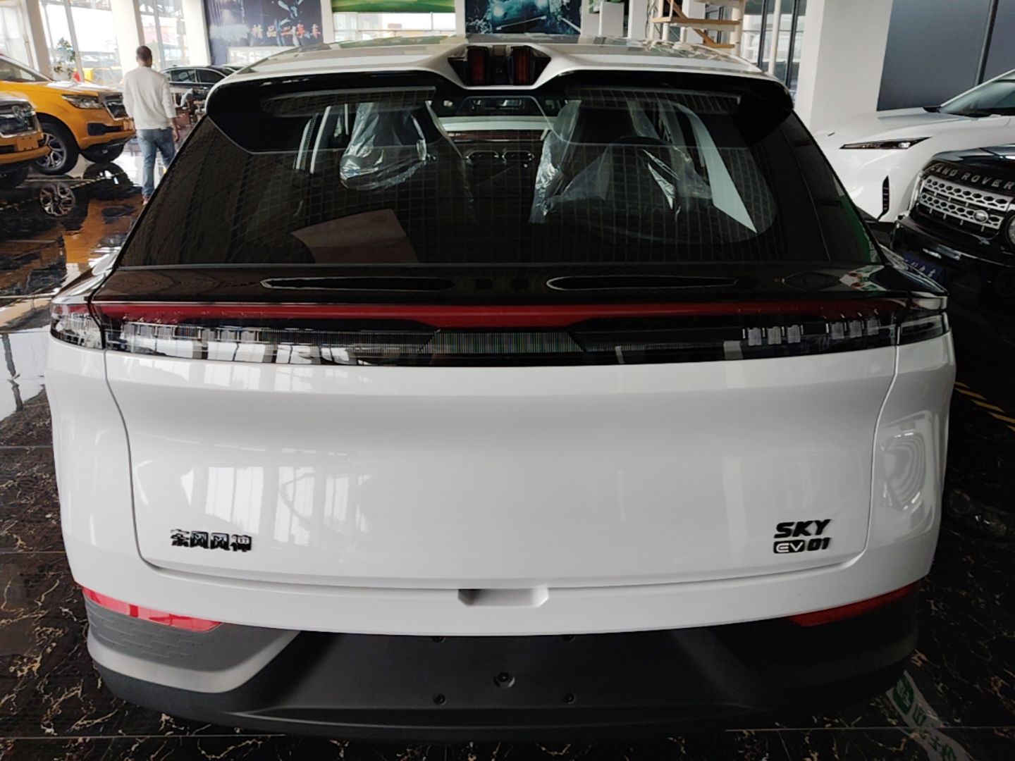 Dongfeng Aeolus SKY EV01 2025 530 km AIR Elite Edition — снимка 5