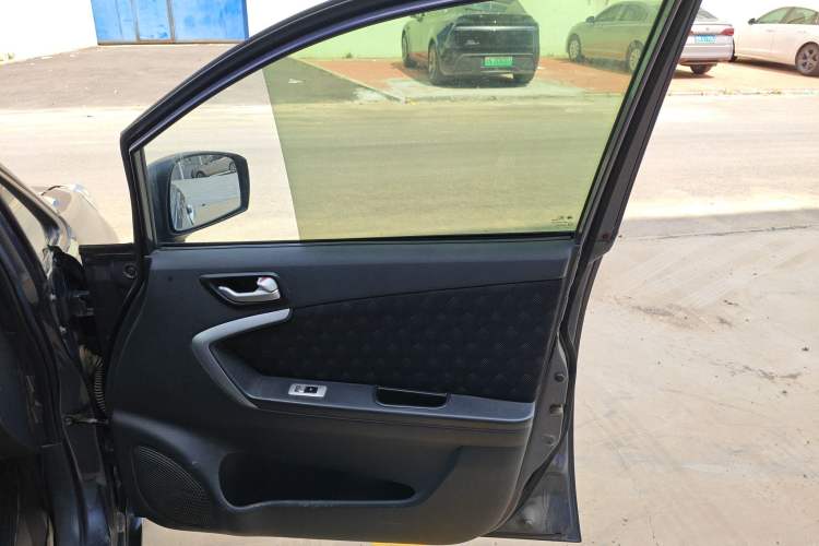 Used Suzuki Liana A6 2015 Sedan 1.4L Manual Enjoyment Model