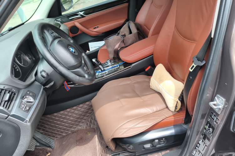 Used BMW X3 2011 xDrive28i Luxury Model