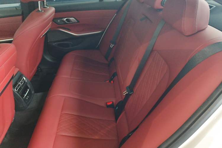 Used BMW 3 Series 2023 325i M Sport Night Edition Package
