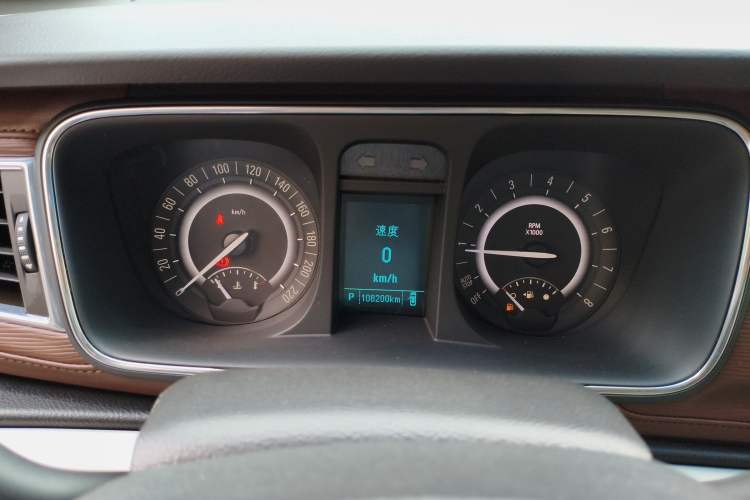 Used Buick GL8 2017 25S Luxury Version China V Standard Instrument Cluster