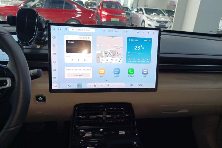 Used Wuling Xingguang 2024 Co-Creation Edition 510 Advanced Model
