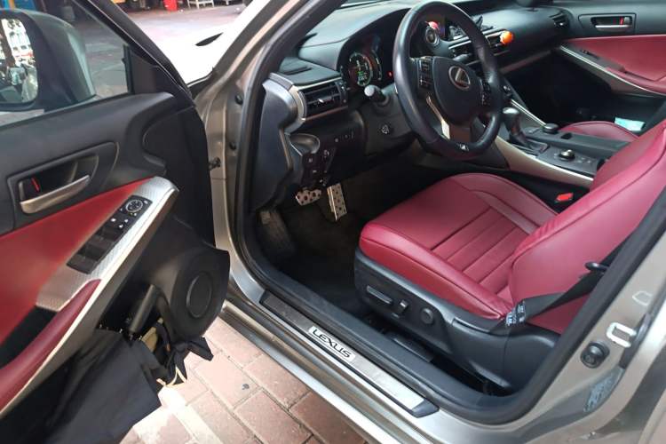 Used Lexus IS 2017 300 F SPORT Edition