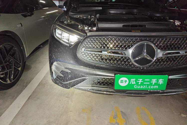 Used Mercedes-Benz GLC 2023 GLC 260 L 4MATIC Luxury 7-Seater Right Front Headlight