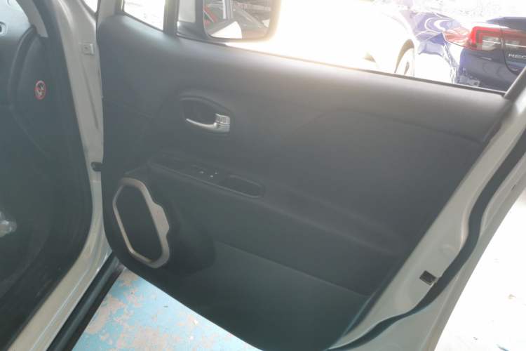 Used Jeep Renegade 2017 180T Automatic Kinetic Edition+