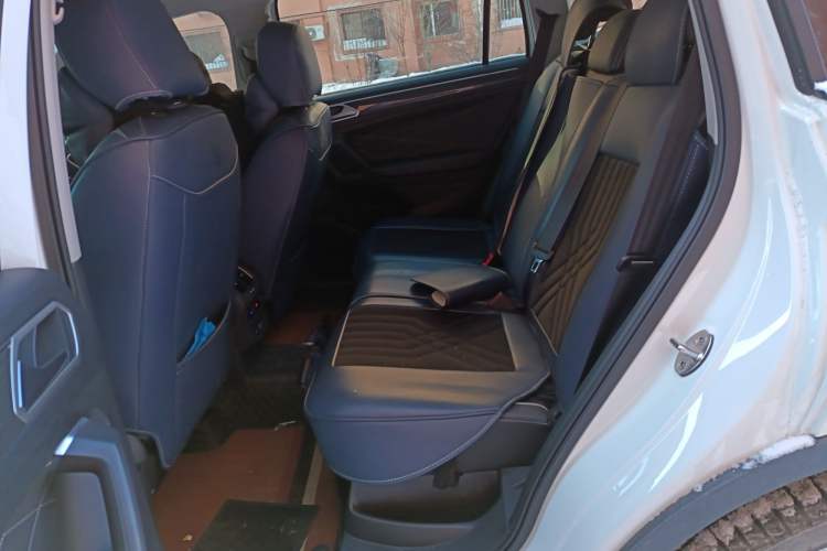 Used Volkswagen Tiguan L 2023 Restyled 330TSI Automatic Two-Wheel Drive R-Line Enhanced Comfort Version