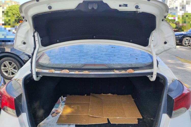 Used Hyundai Elantra (5th Generation / Langdong) 2015 1.6L Automatic Fashion Model
