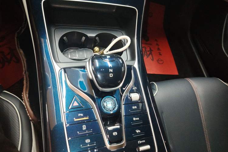 Used BYD Qin PLUS 2023 Champion Edition EV 420KM Superior Model Gear Lever