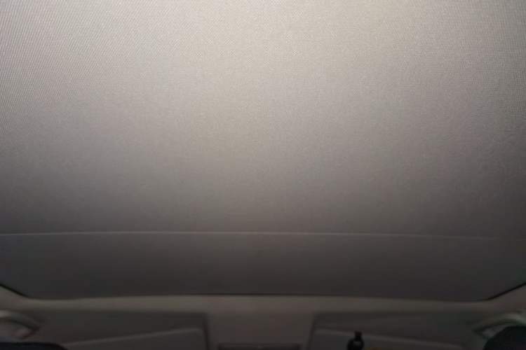 Used Land Rover Discovery Sport 2015 2.0T SE
